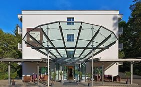 Apart Hotel By Hilton Zurich 3*